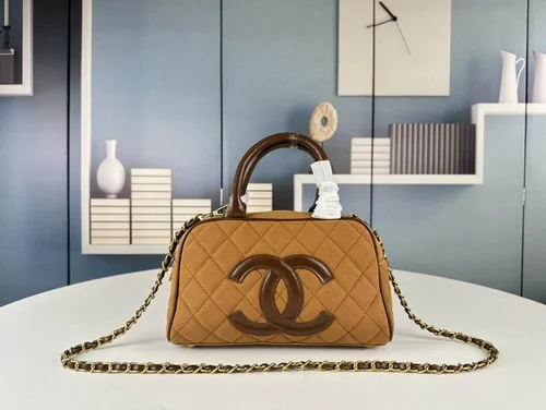 11 Chanel Hilton Large Tote Bag Women Luxury Canvas Designer