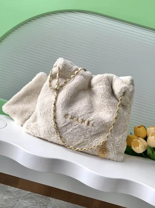 Chanel 22 Original Large Handbag Authentic Quilted Luxury