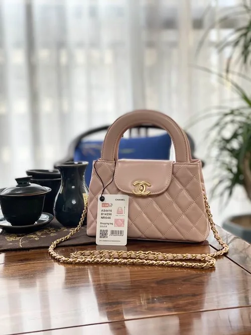 Chanel Original Women's Handbag Authentic Quilted Luxury