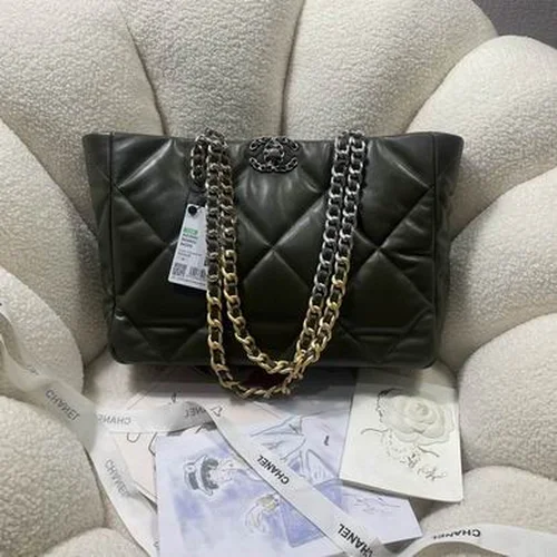 Chanel 22 Original Large Handbag Authentic Quilted Luxury