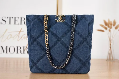 Chanel 22 Original Large Handbag Authentic Quilted Luxury