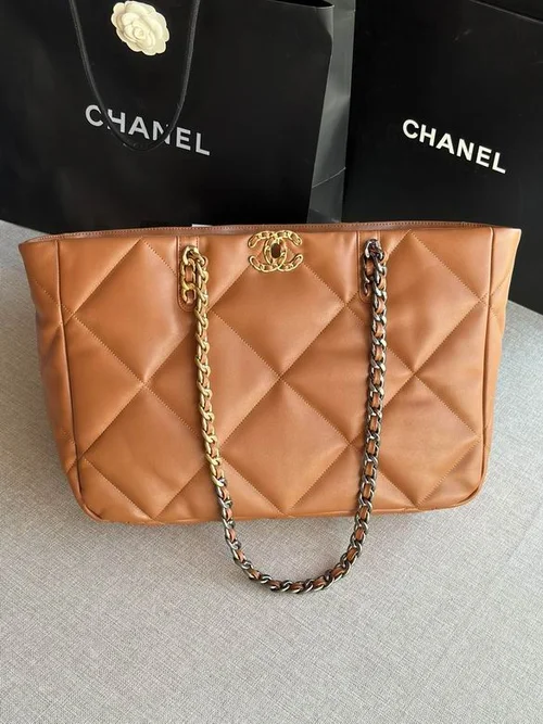 Chanel 22 Original Large Handbag Authentic Quilted Luxury