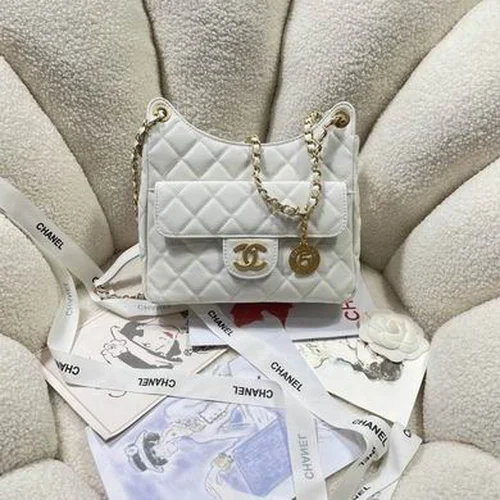 Chanel Original Hobo Bag Medium Authentic Quilted Luxury