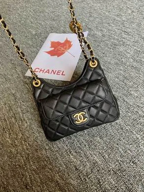 Chanel Original Hobo Bag Medium Authentic Quilted Luxury