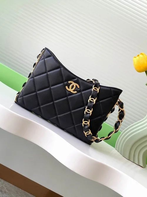 Chanel Original Hobo Bag Medium Authentic Quilted Luxury