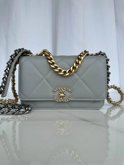 Chanel Original Chain Bag Clutch Authentic Evening Luxury