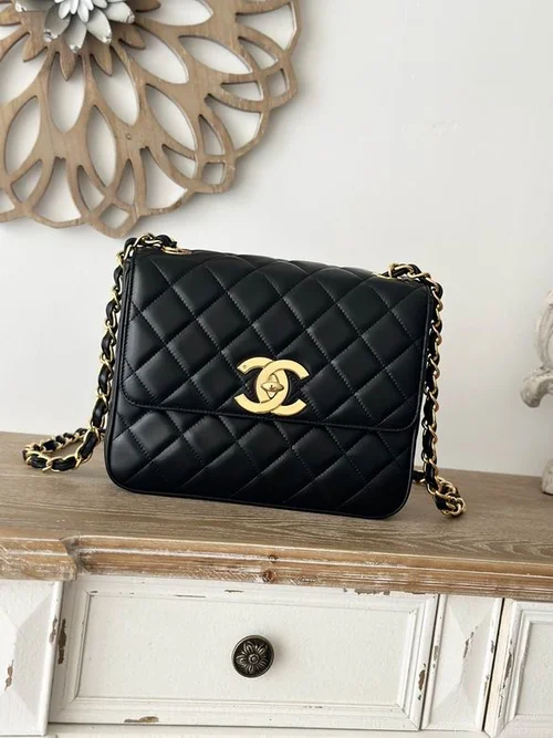 Chanel Original Chain Bag Clutch Authentic Evening Luxury
