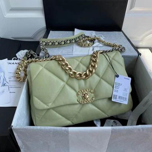 Chanel 19 Original Flap Bag Medium Authentic Quilted Luxury