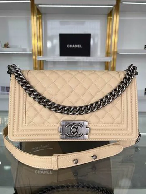 Chanel Original Le Boy Flap Bag Authentic Quilted Luxury
