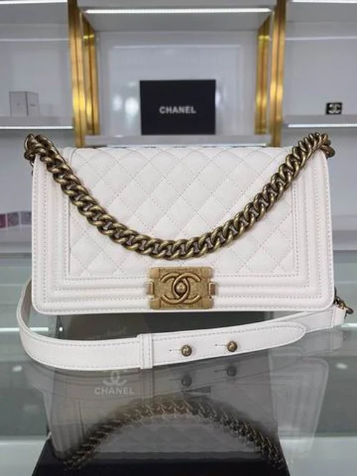 Chanel Original Le Boy Flap Bag Authentic Quilted Luxury