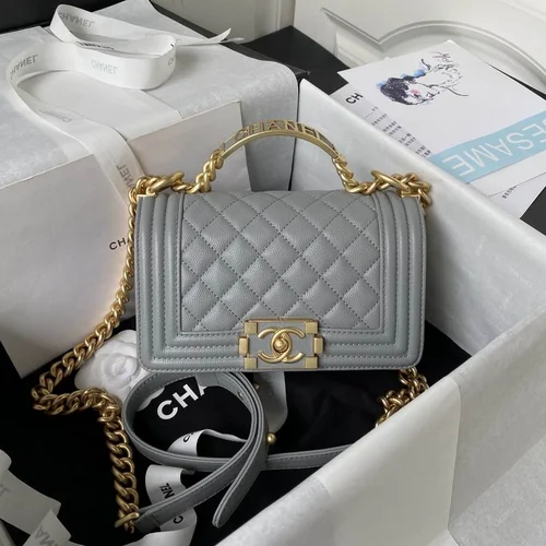 Chanel Original Le Boy Flap Bag Authentic Quilted Luxury
