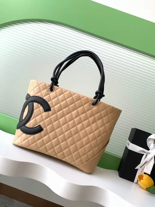 Chanel Original Women's Handbag Authentic Quilted Luxury