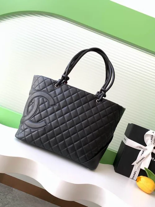 Chanel Original Women's Handbag Authentic Quilted Luxury