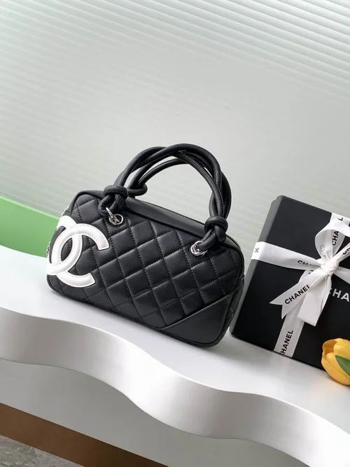 Chanel Original Women's Handbag Authentic Quilted Luxury