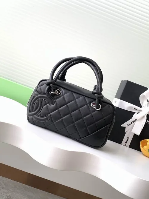 Chanel Original Women's Handbag Authentic Quilted Luxury