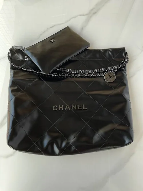 Chanel 22 Original Large Handbag Authentic Quilted Luxury