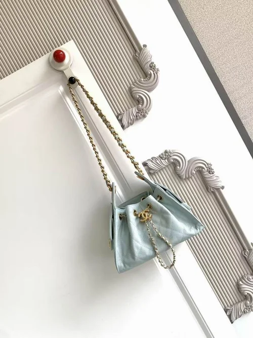 Chanel Original Hobo Bag Medium Authentic Quilted Luxury