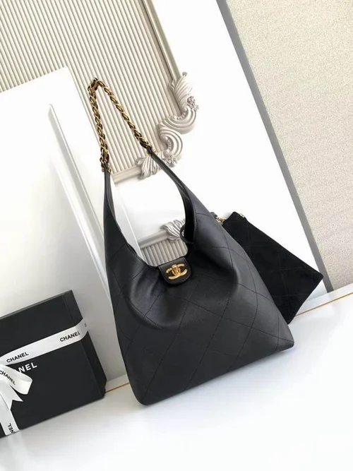 Chanel Original Shoulder Bag Medium Authentic Quilted Luxury