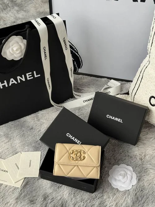 Chanel Original Women's Wallet Authentic Caviar Leather Luxury