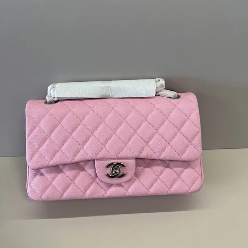 Chanel Original Classic Flap CF Medium Authentic Caviar Luxury