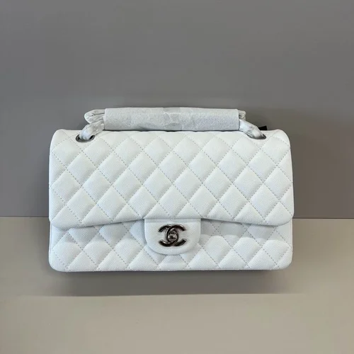 Chanel Original Classic Flap CF Medium Authentic Caviar Luxury