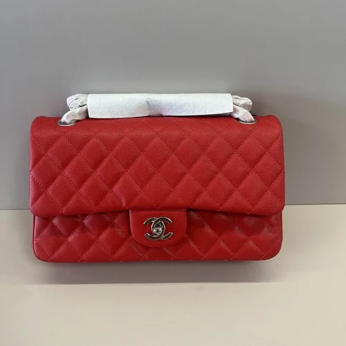 Chanel Original Classic Flap CF Medium Authentic Caviar Luxury