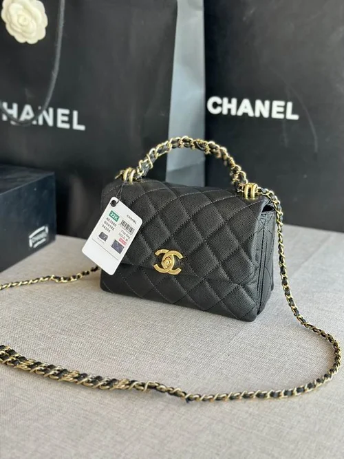 Chanel Original Classic Flap CF Medium Authentic Caviar Luxury