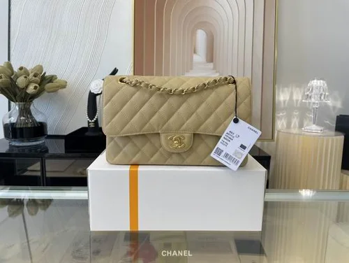 Chanel Original Classic Flap CF Medium Authentic Caviar Luxury