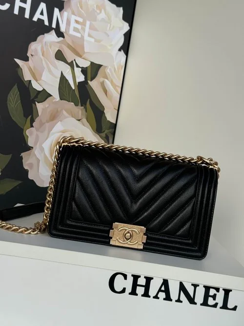 Chanel Original Le Boy Flap Bag Authentic Quilted Luxury
