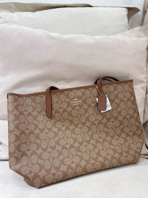 11 Coach Large Shopping Bag Canvas Women Luxury Designer