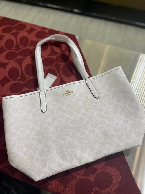 11 Coach Large Shopping Bag Canvas Women Luxury Designer