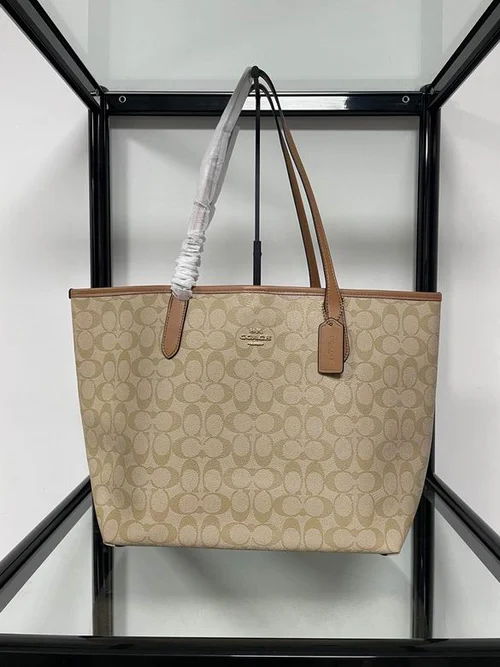 11 Coach Large Shopping Bag Canvas Women Luxury Designer
