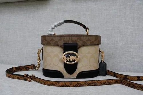 11 Coach One Shoulder Bag Women Large Luxury Leather Designer