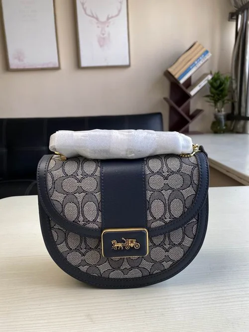 11 Coach One Shoulder Bag Women Large Luxury Leather Designer