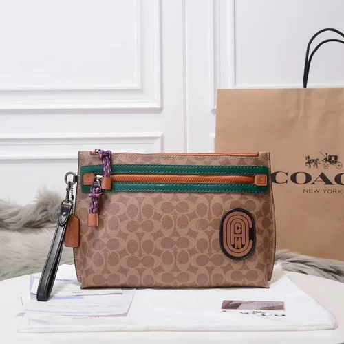 11 Coach Women's Handbags Medium Luxury Leather Designer