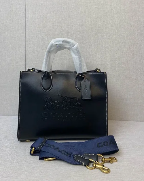 11 Coach Large Tote Bag Women Luxury Canvas Leather Designer