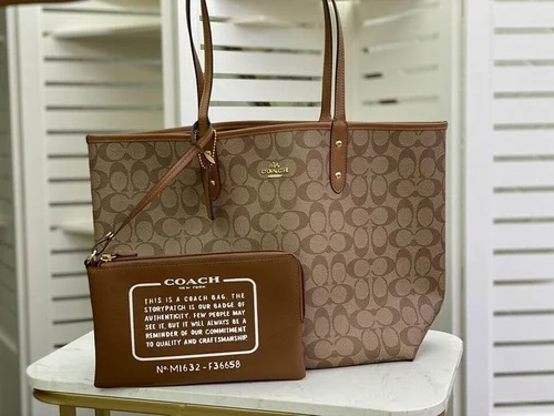 11 Coach Large Tote Bag Women Luxury Canvas Leather Designer