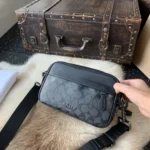 11 Coach Men's Messenger Bag Crossbody Luxury Leather Designer