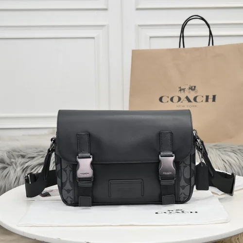 11 Coach Men's Messenger Bag Crossbody Luxury Leather Designer