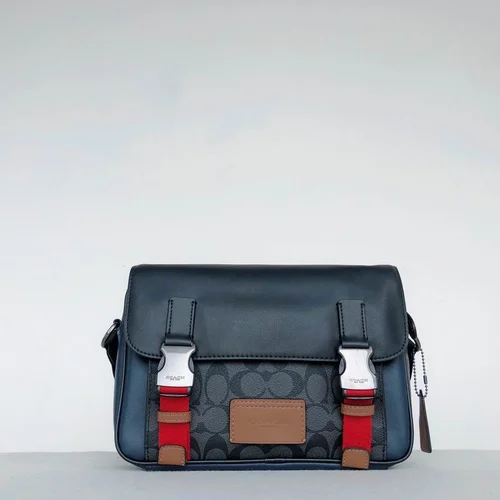 11 Coach Men's Messenger Bag Crossbody Luxury Leather Designer