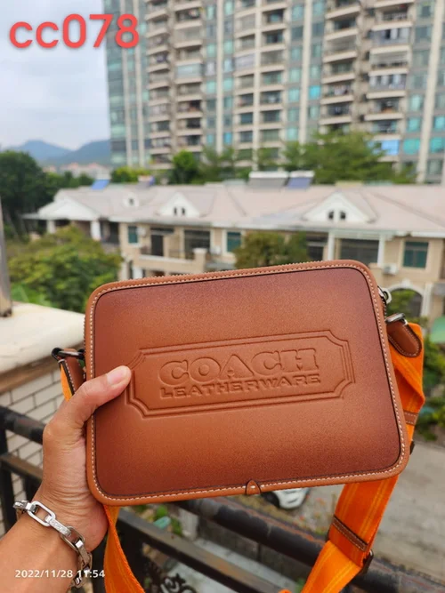 11 Coach Men's Messenger Bag Crossbody Luxury Leather Designer