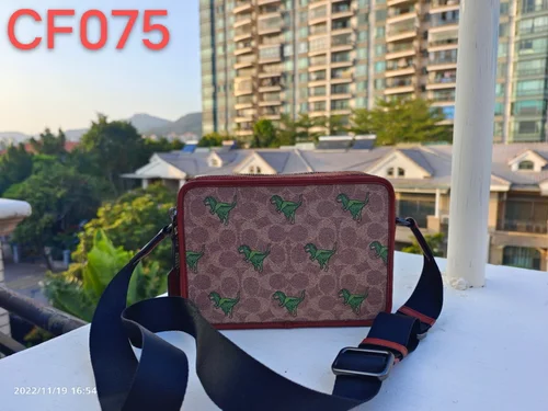 11 Coach Men's Messenger Bag Crossbody Luxury Leather Designer