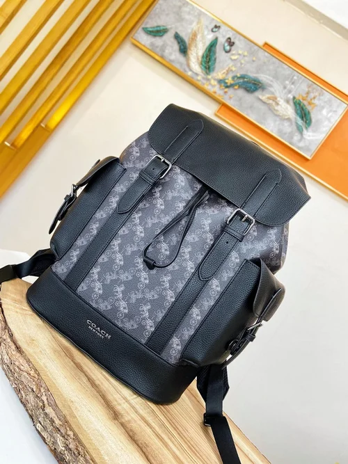 11 Coach Men's Backpack Large Nylon Leather Luxury Designer