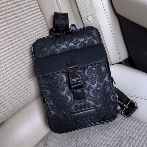 11 Coach Pocket Chest Bag Men Women Luxury Designer Belt Bag