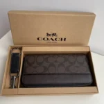 11 Coach Women's Wallet Luxury Leather Bifold Designer