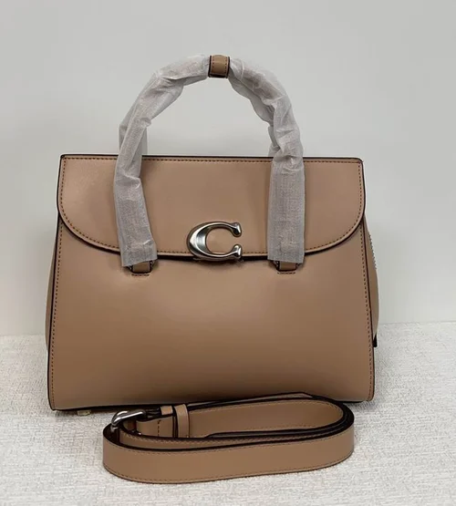 11 Coach Women's Handbags Large Luxury Leather Designer Collection