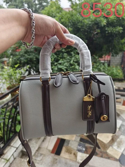 11 Coach Pillow Tabby Shoulder Bag Women Luxury Quilted Leather