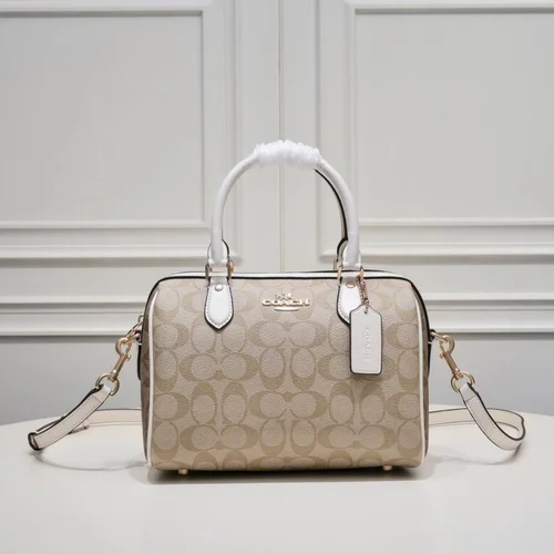 11 Coach Pillow Tabby Shoulder Bag Women Luxury Quilted Leather