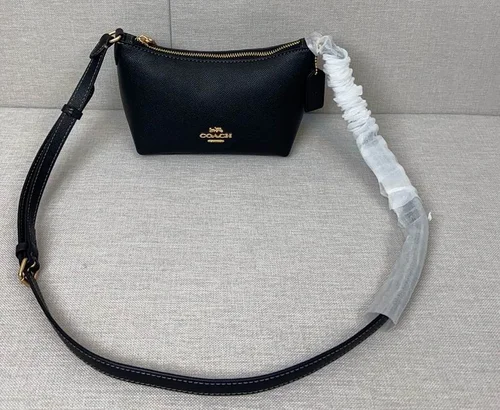 11 Coach Underarm Bag Small Women Luxury Leather Designer