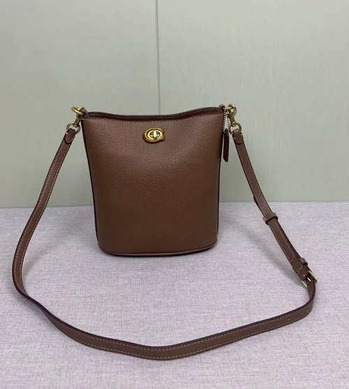 11 Coach Bucket Bag Small Drawstring Women Luxury Leather